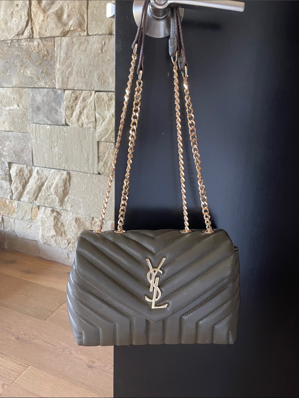 Saint Laurent Shoulder Bag